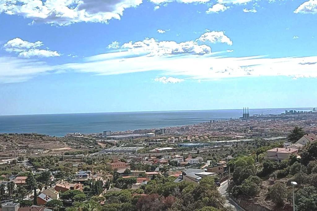 A+View Private Terrace Private Pool Family Fun Βίλα Μπαδαλόνα Εξωτερικό φωτογραφία