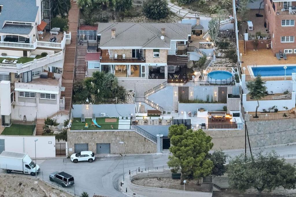 A+View Private Terrace Private Pool Family Fun Βίλα Μπαδαλόνα Εξωτερικό φωτογραφία
