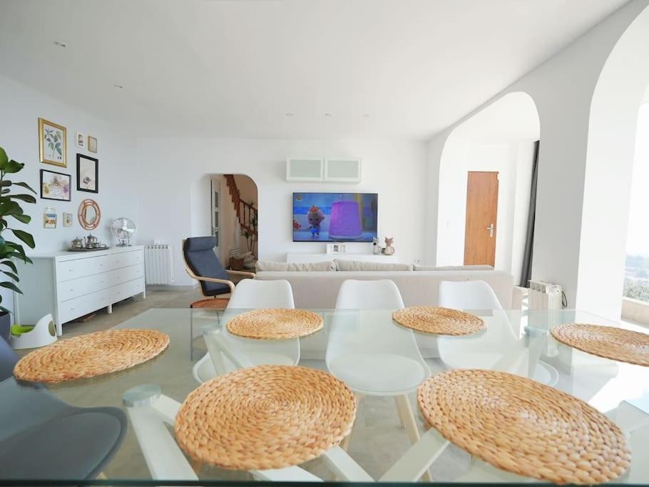 A+View Private Terrace Private Pool Family Fun Βίλα Μπαδαλόνα Εξωτερικό φωτογραφία