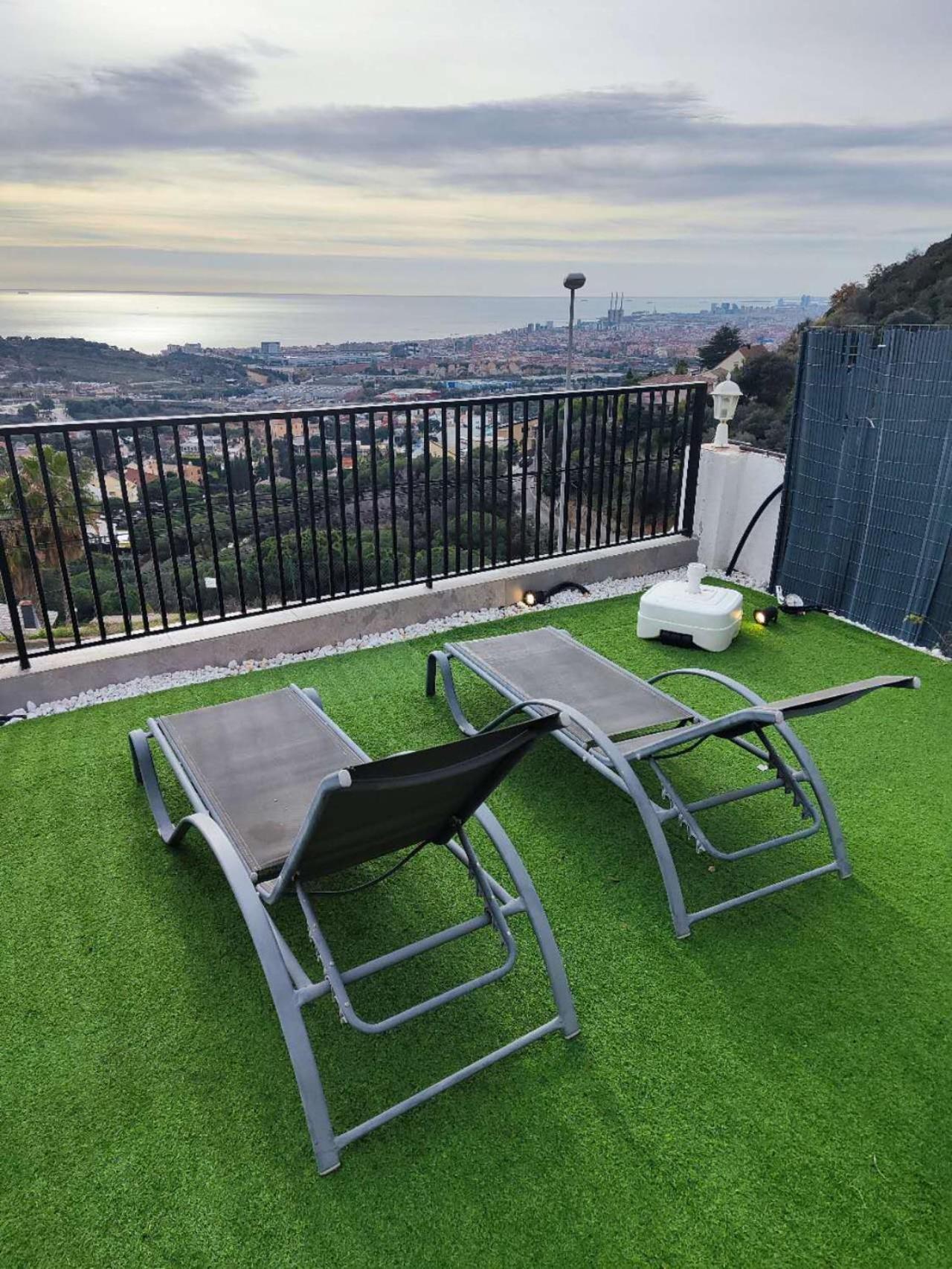 A+View Private Terrace Private Pool Family Fun Βίλα Μπαδαλόνα Εξωτερικό φωτογραφία